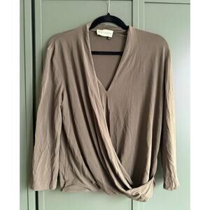 MM. LAFLEUR sz M faux wrap khaki green draped stretch top VGUC